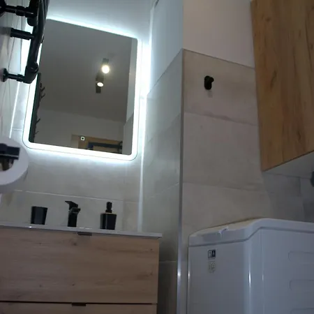 Karkonoska 18 Jelenia Góra